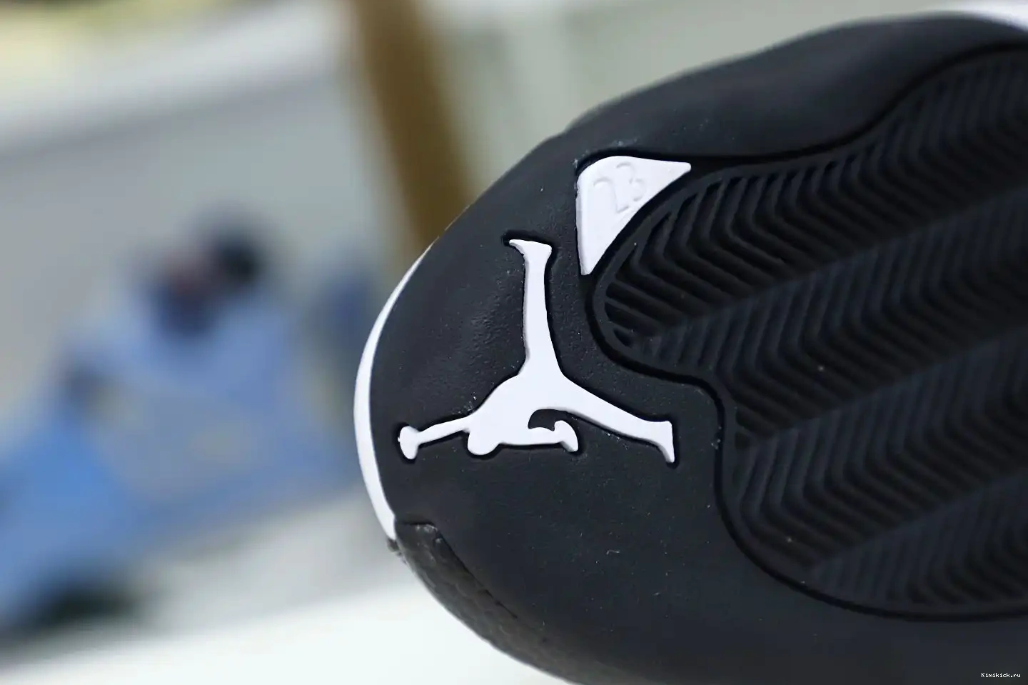 JORDAN Kimikick 12 'ROYALTY' RETRO AIR 0605